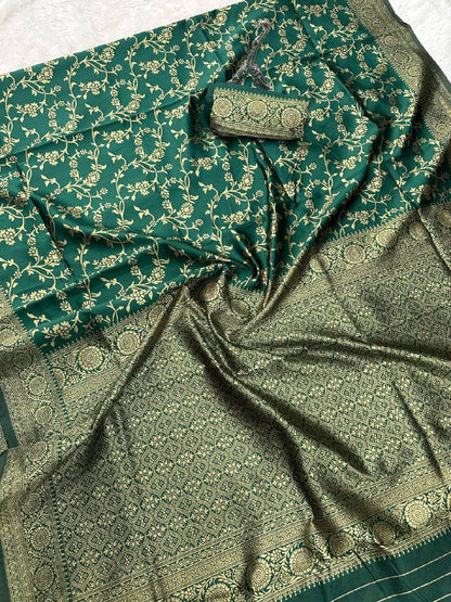 Organic Banarasi Wedding Saree – Lightweight &amp; Breathable