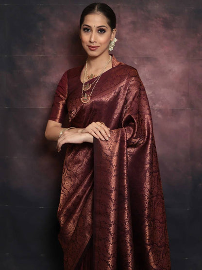 Organic Banarasi Wedding Saree – Lightweight &amp; Breathable