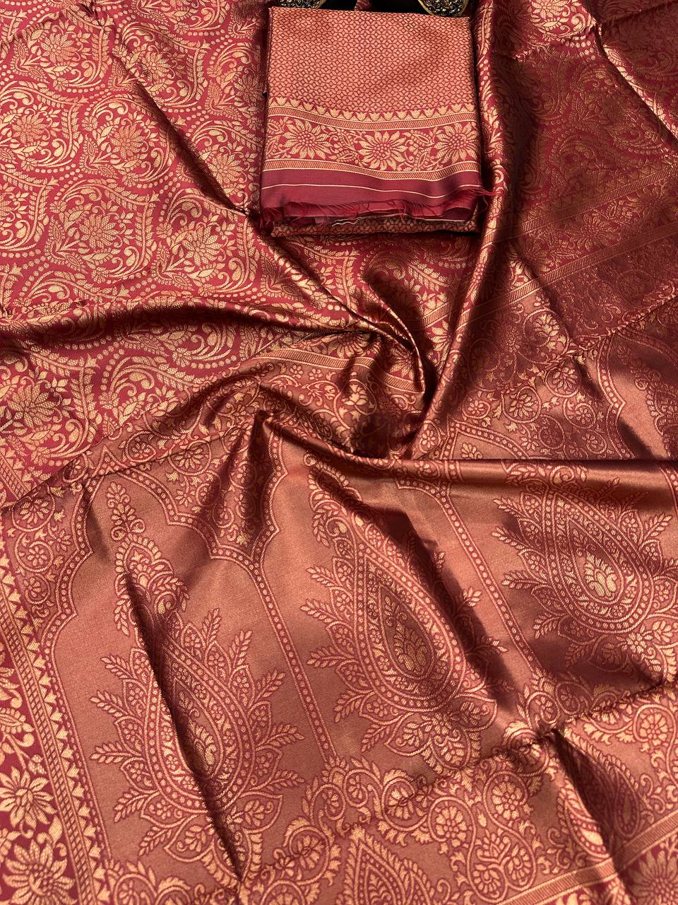 Organic Banarasi Wedding Saree – Lightweight &amp; Breathable