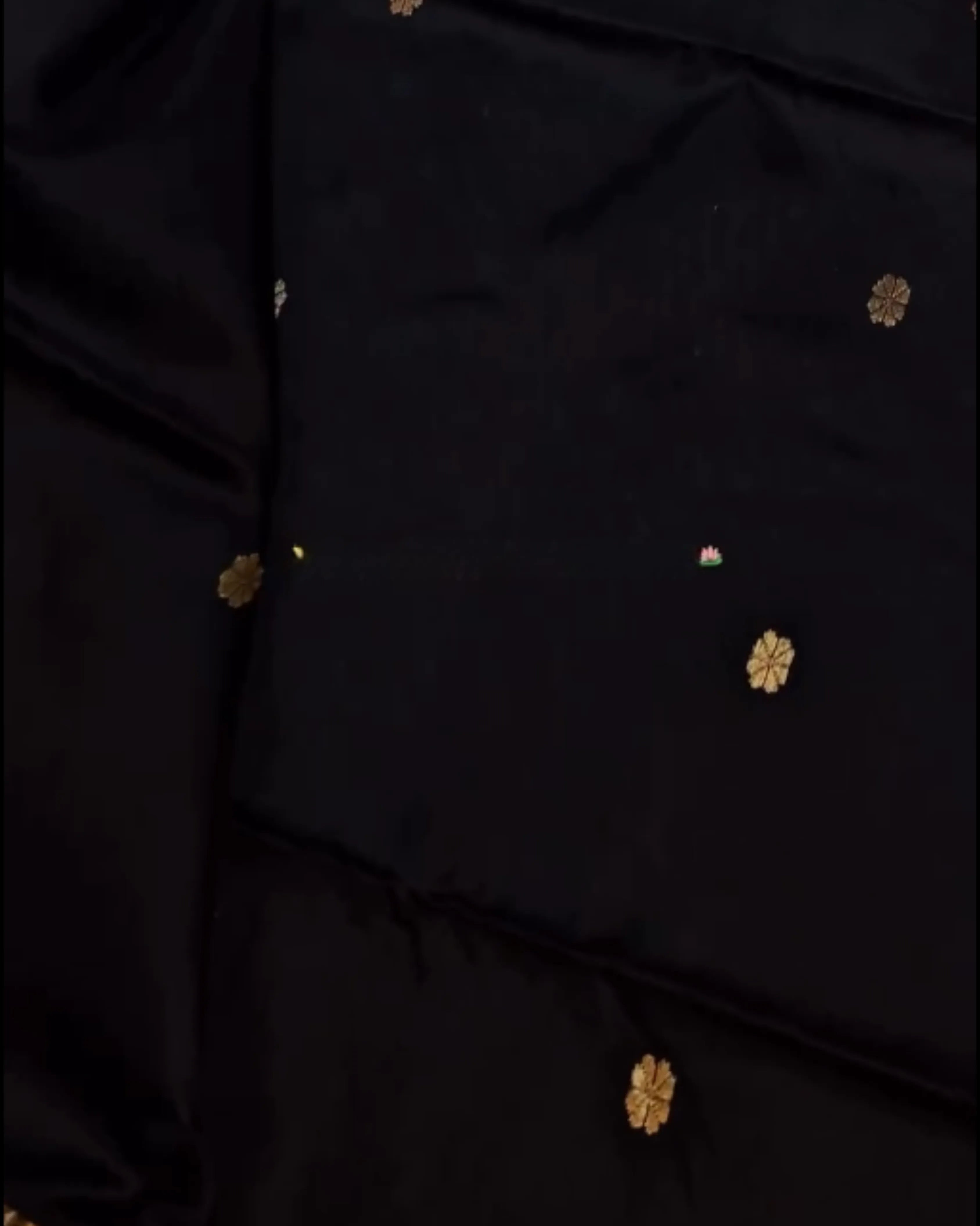 Kanakambari Silk Saree