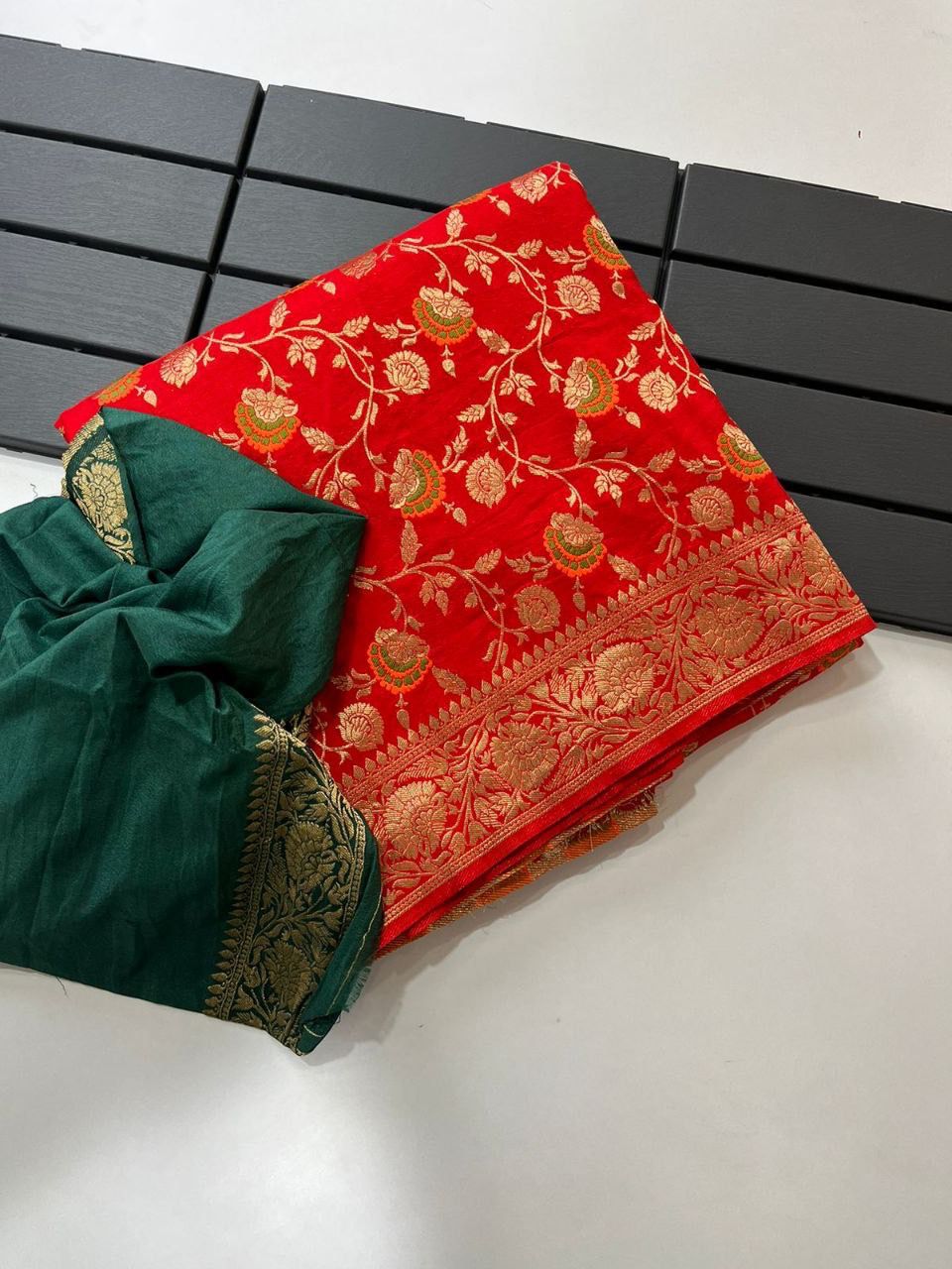 Pure Soft Khadi Georgette Silk Saree with Zari &amp; Meenakari Work – LC-59