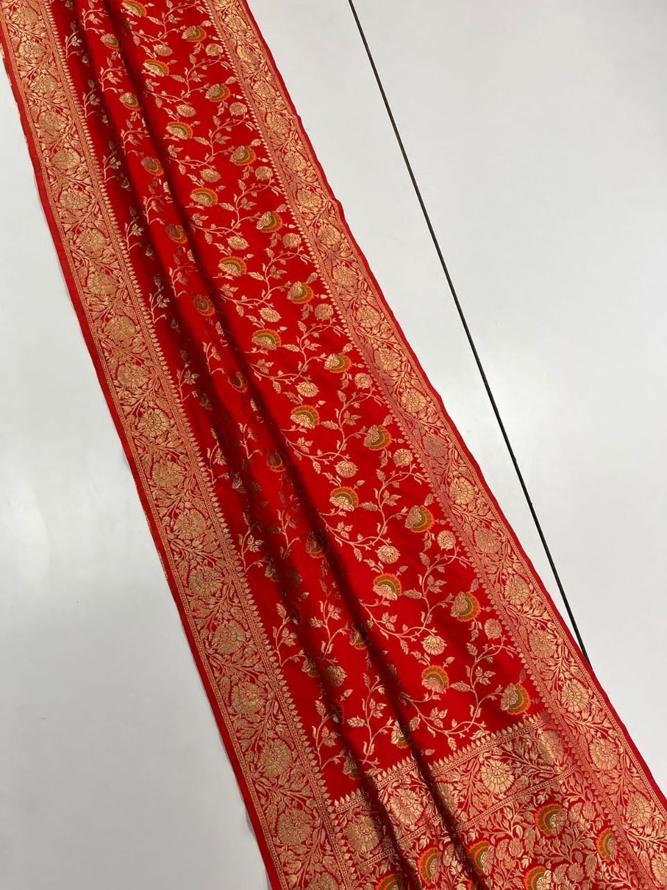 Pure Soft Khadi Georgette Silk Saree with Zari &amp; Meenakari Work – LC-59