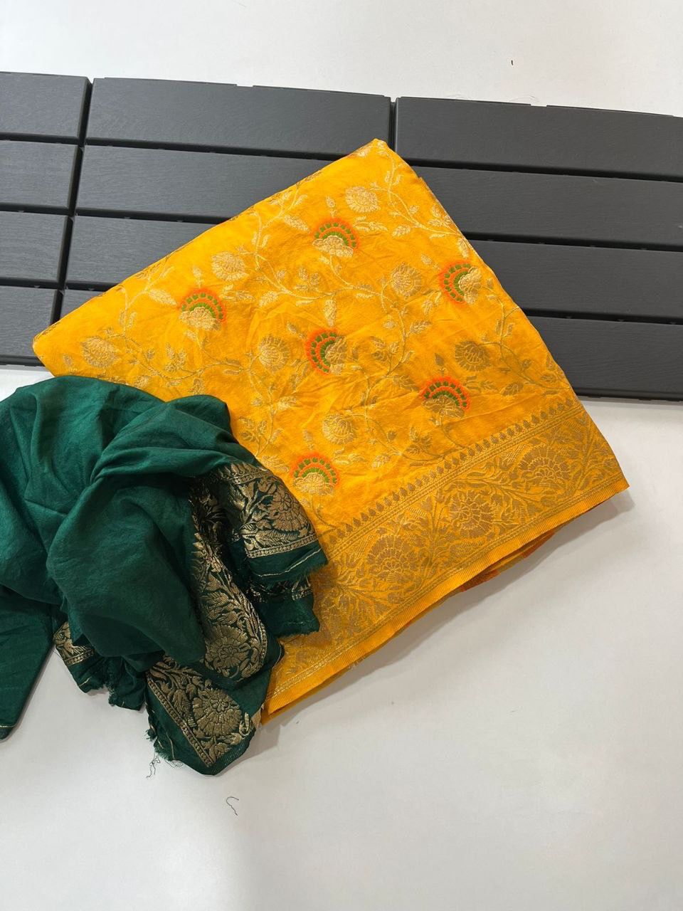 Pure Soft Khadi Georgette Silk Saree with Zari &amp; Meenakari Work – LC-59