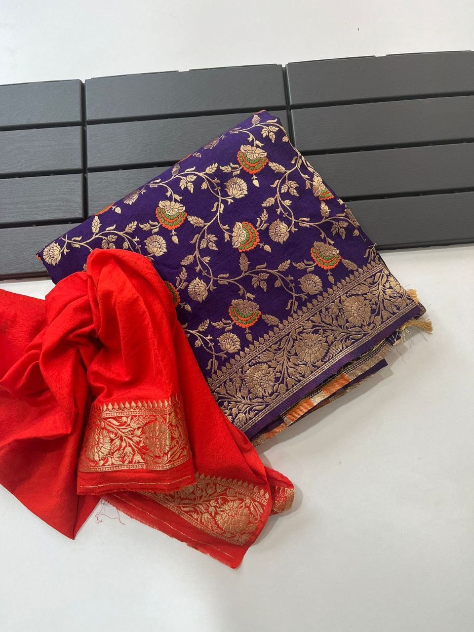 Pure Soft Khadi Georgette Silk Saree with Zari &amp; Meenakari Work – LC-59