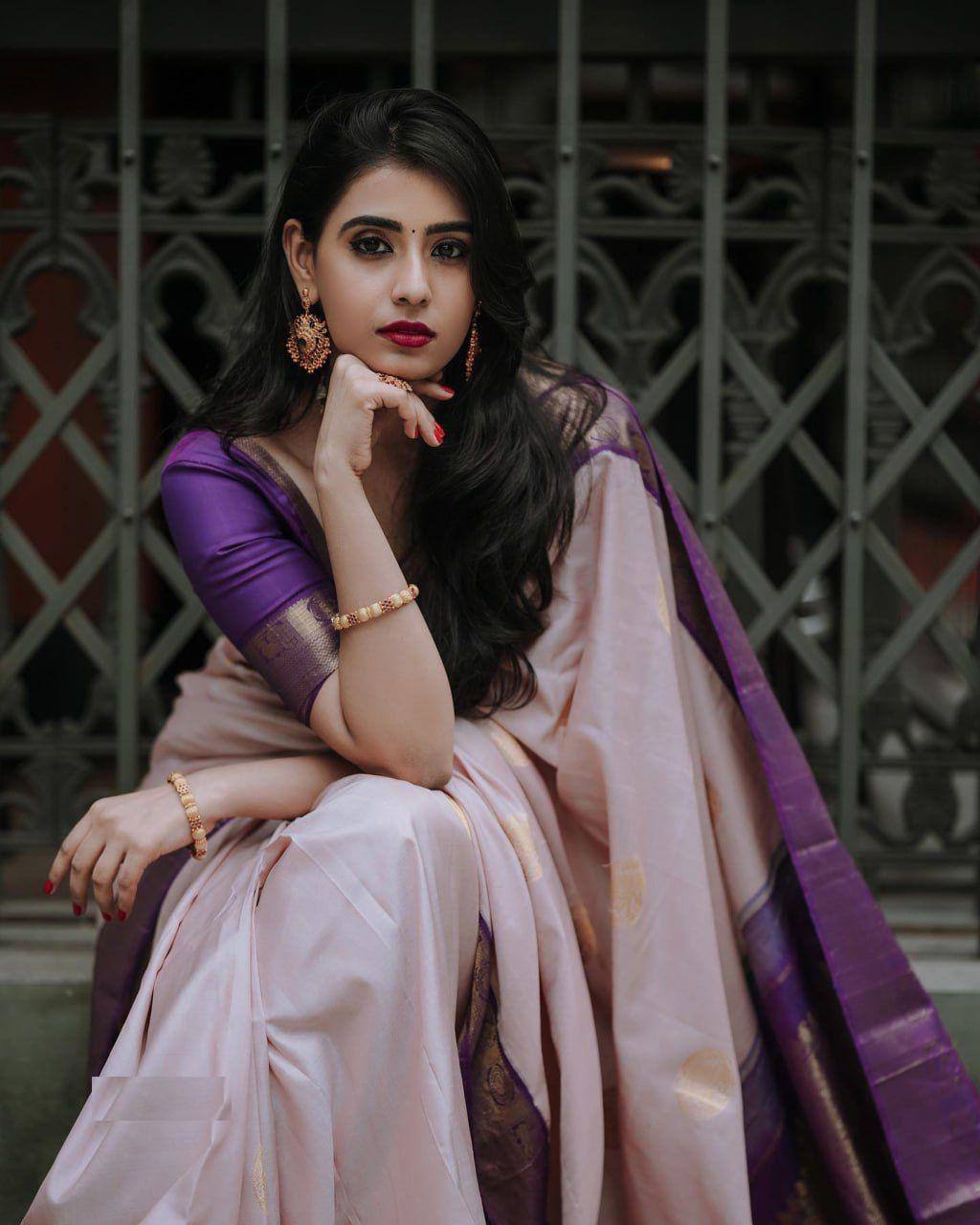 Budget Friendly Organic Banarasi Lichi Silk Wedding Saree