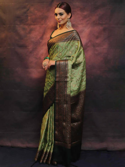 Organic Banarasi Wedding Saree – Lightweight &amp; Breathable