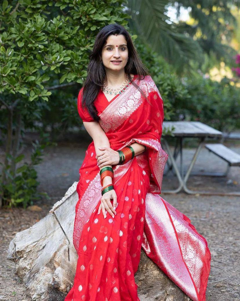 New Lilan Slub Soft Cotton Saree with Rich Weaving Blouse