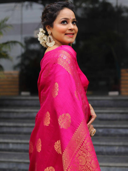 Soft &amp; Lightweight Lichi Silk Banarasi Wedding Saree